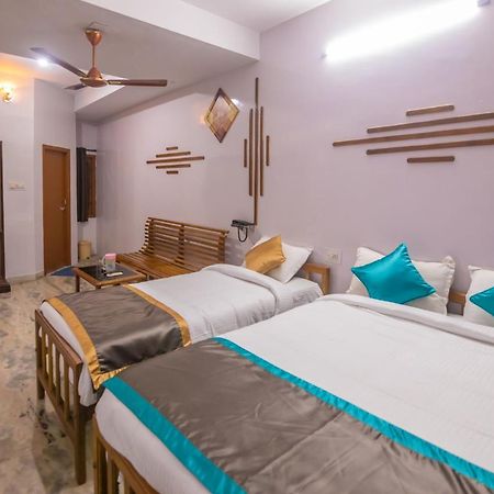 Hotel Sp Grand Karur  外观 照片