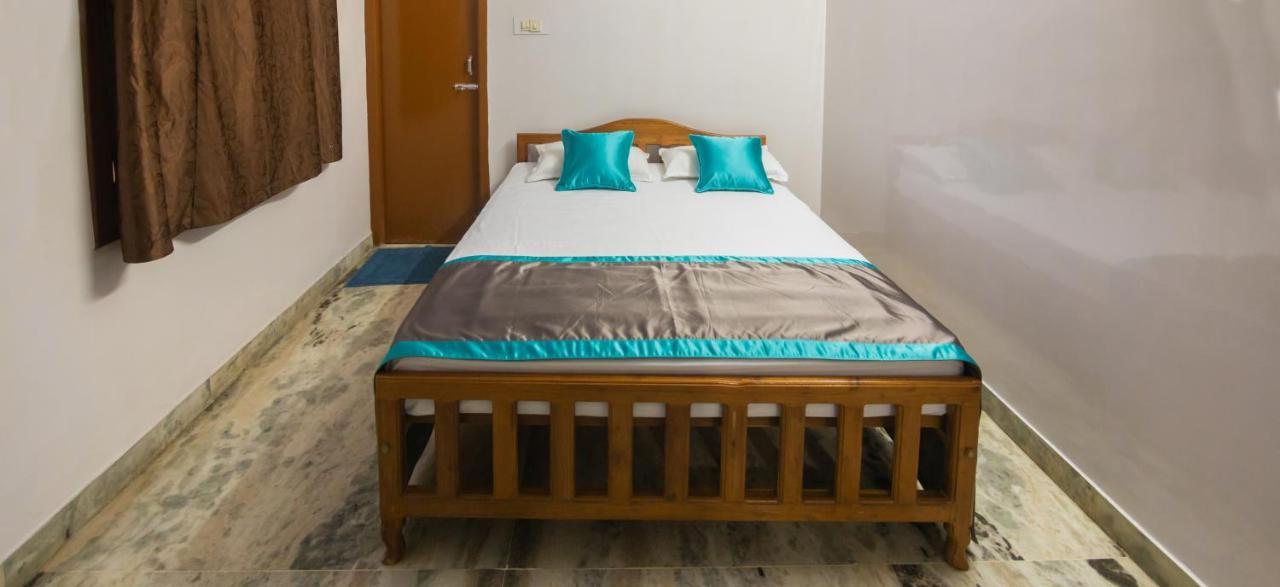 Hotel Sp Grand Karur  外观 照片