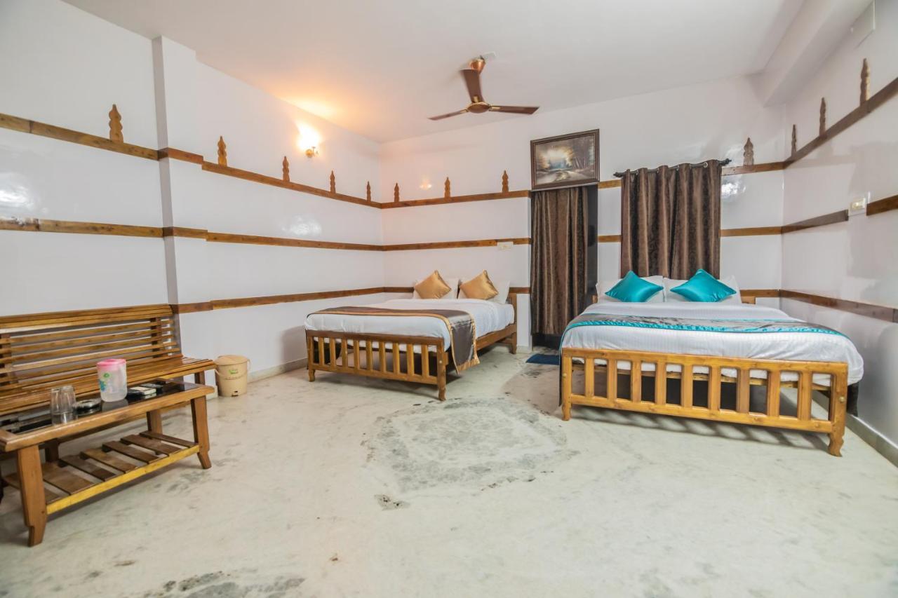 Hotel Sp Grand Karur  外观 照片